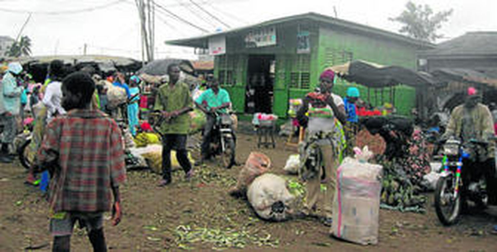 Imagen de una de las 'barracas' del proyecto Don Bosco que prestan ayuda a los niños en distintos puntos de la República de Benín.