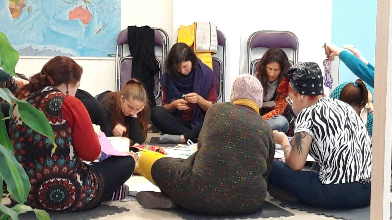 Amaranta busca el empoderamiento de mujeres en exclusión. Amaranta busca el empoderamiento de mujeres en exclusión.