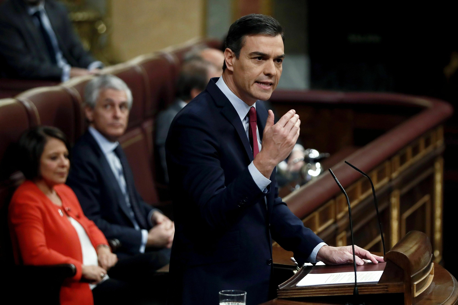 Las imágenes de la investidura de Pedro Sánchez