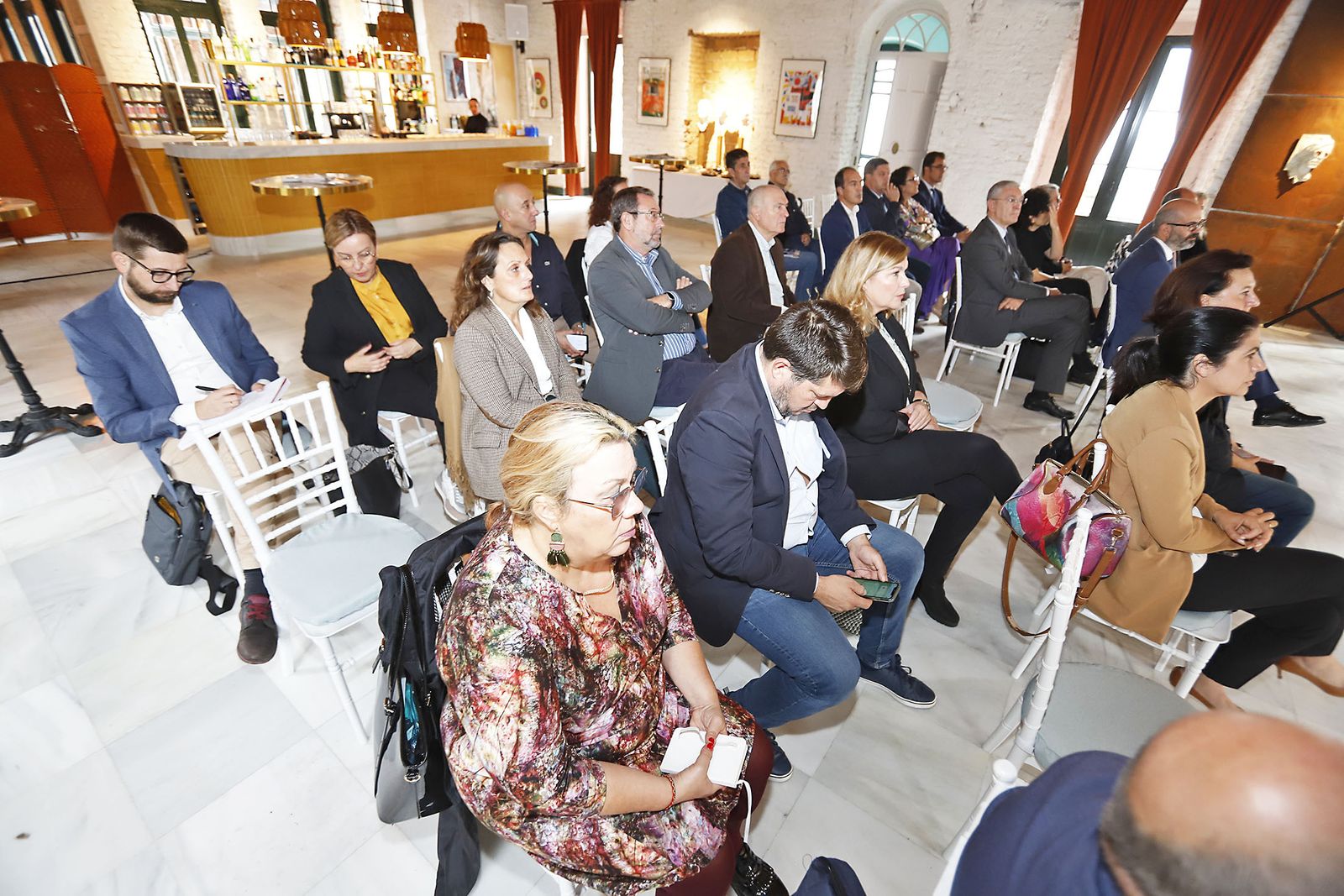 Imágenes del Foro Gerardo Rojas de Huelva Información