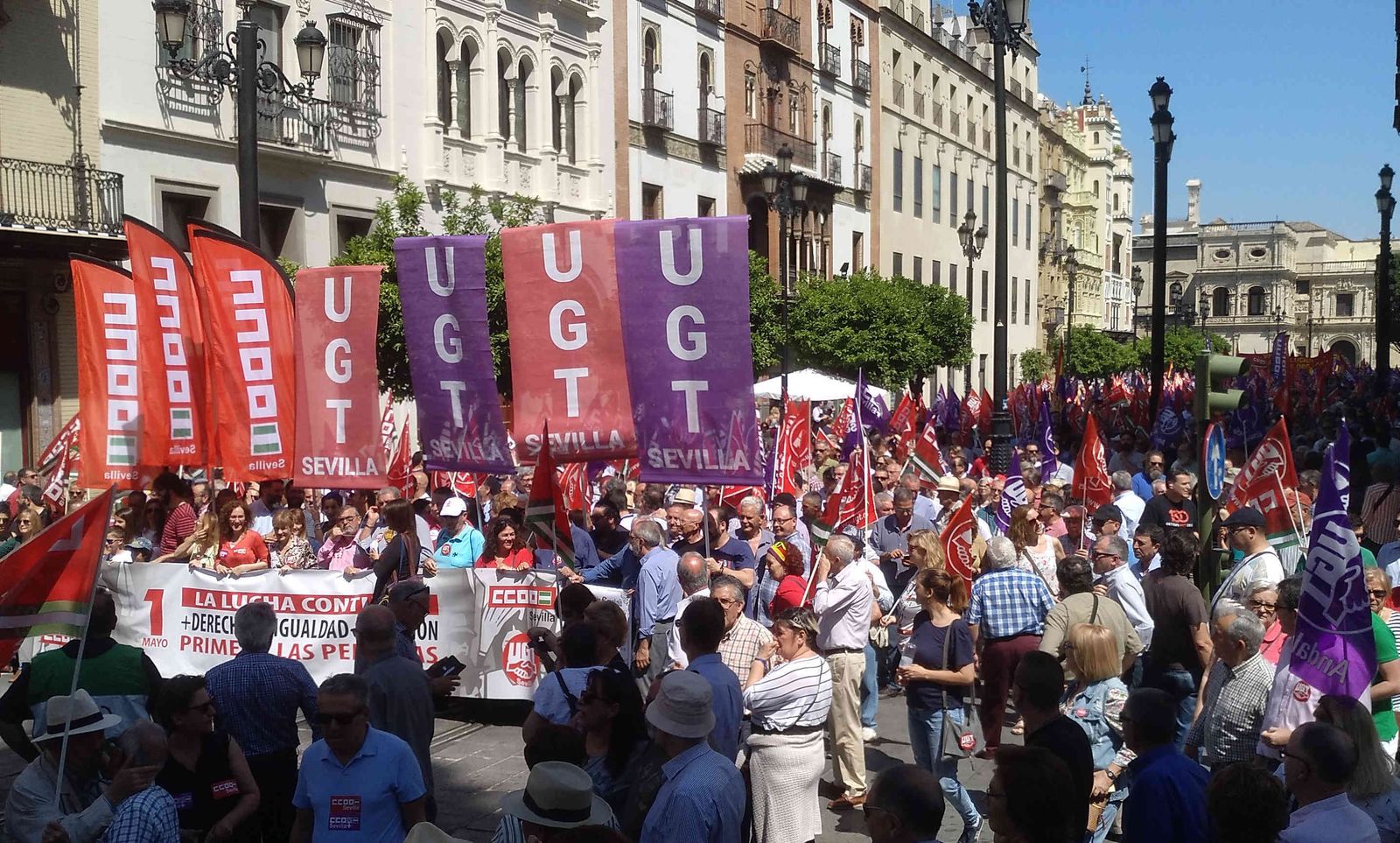 La manifestación por el 1 de mayor en Sevilla.