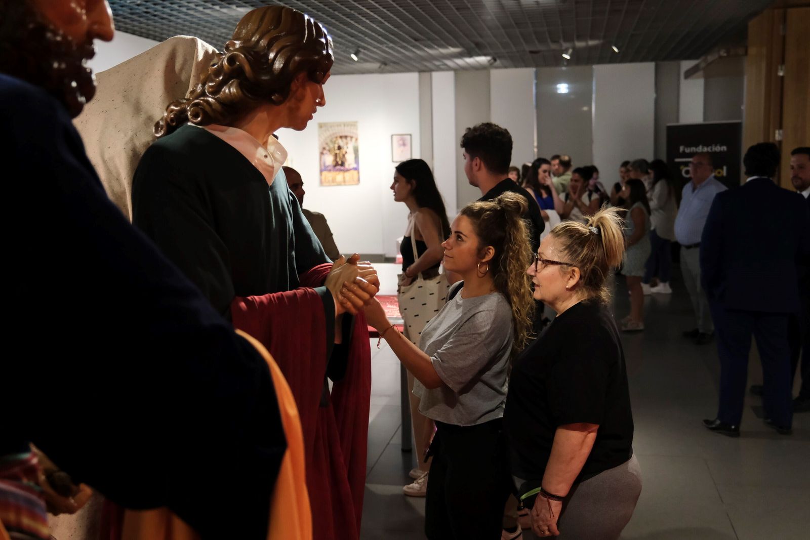 Las imágenes de la exposición del décimo aniversario de la Salud de Córdoba en la Fundación Cajasol