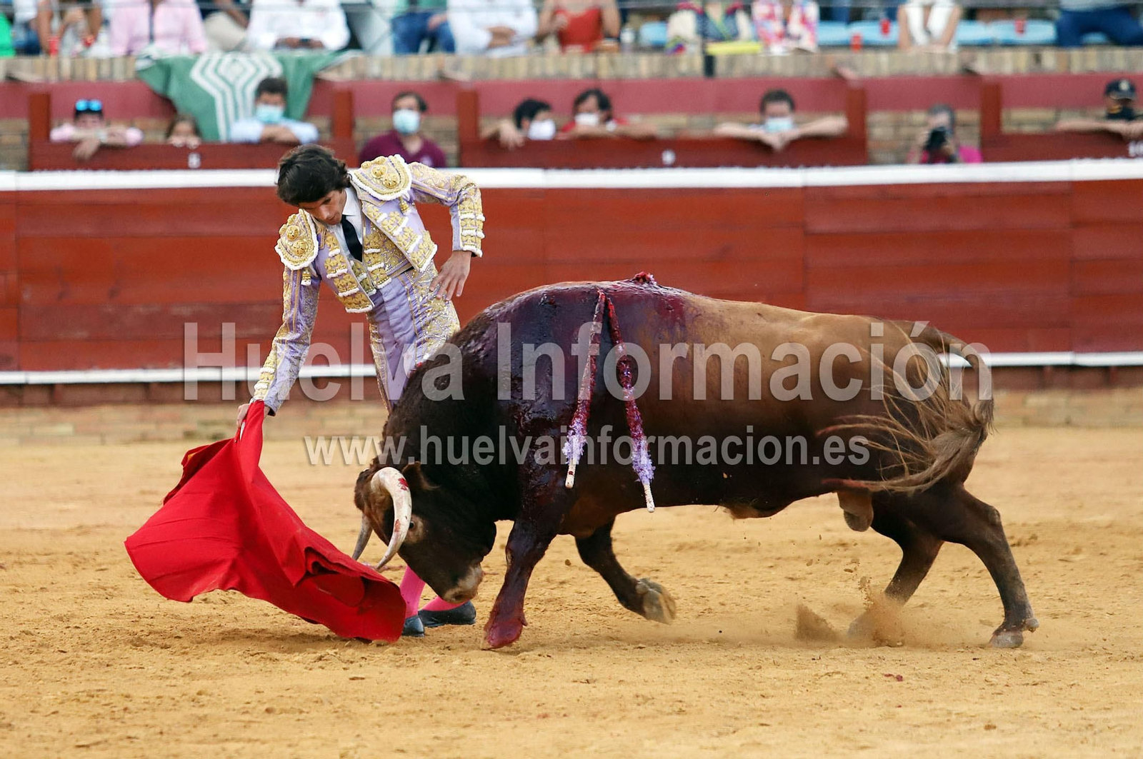 Las imágenes más destacadas de la corrida de toros del 3 de agosto en la plaza de toros de Huelva "La Merced"