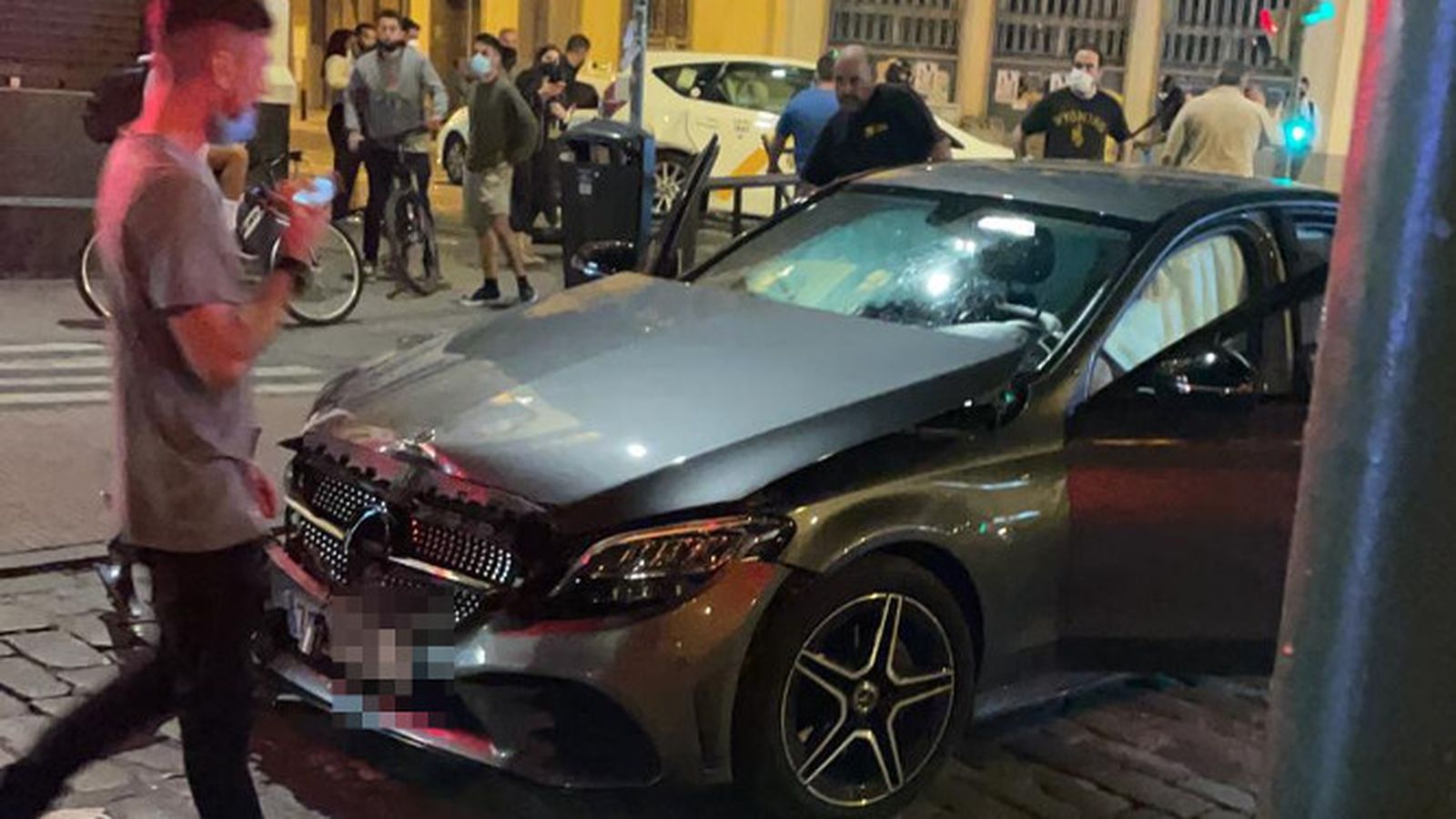 El conductor de este coche iba ebrio.