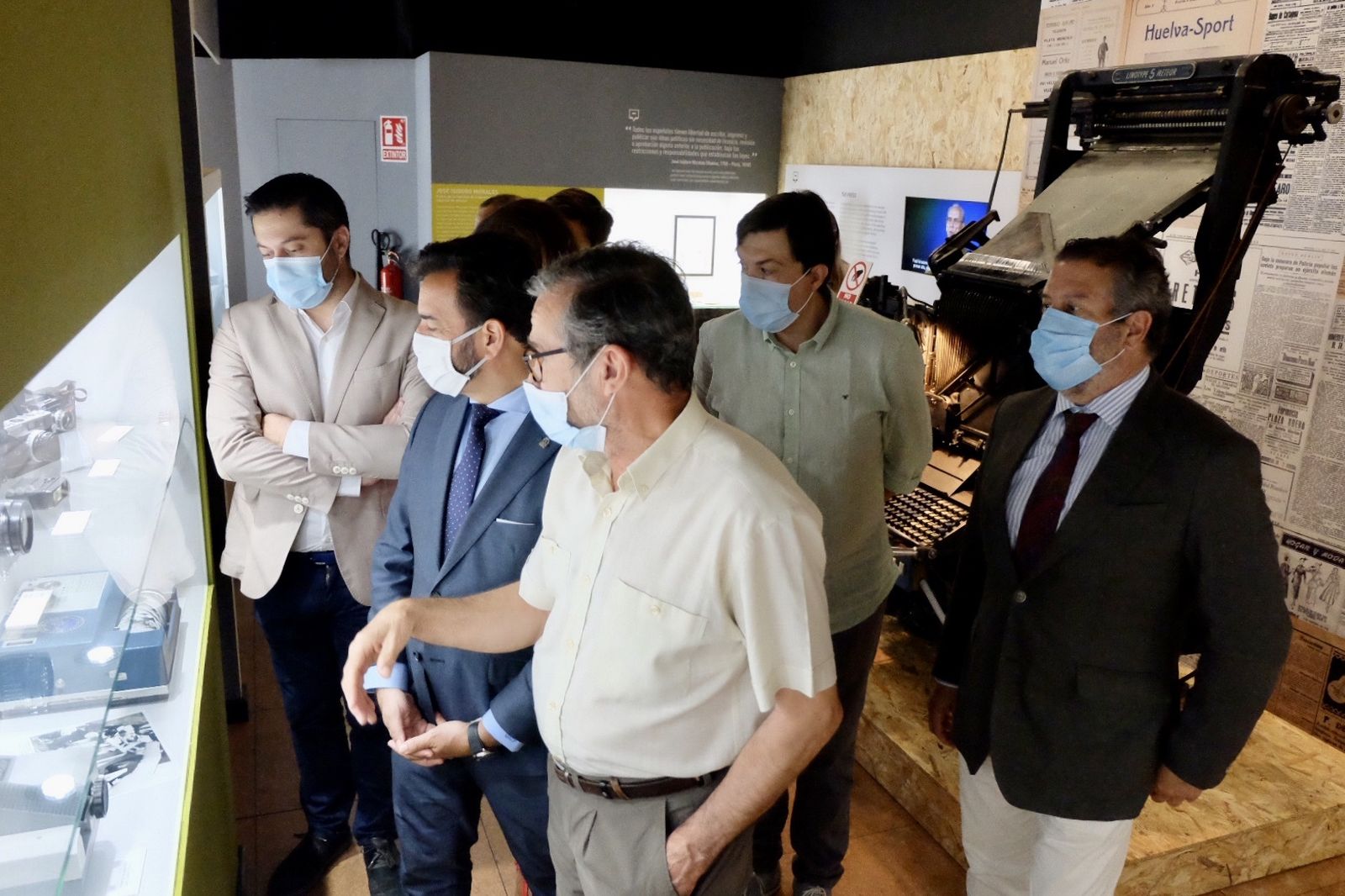 Parte de la visita al Centro de la Comunicación 'Jesús Hermida'