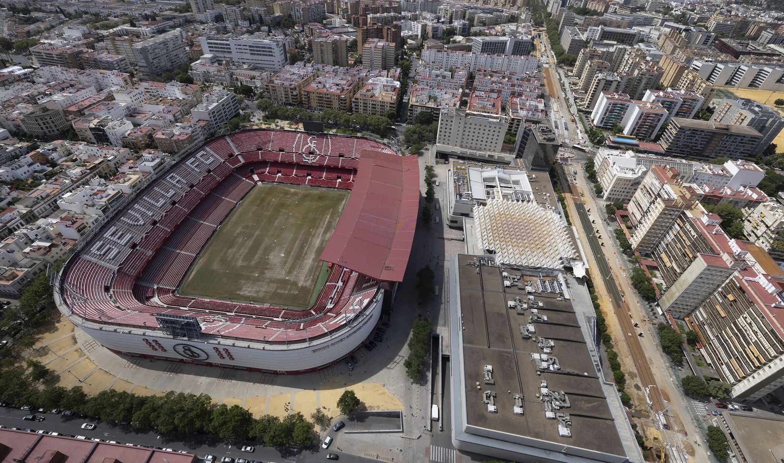Sevilla desde el helicóptero de la Policía Nacional
