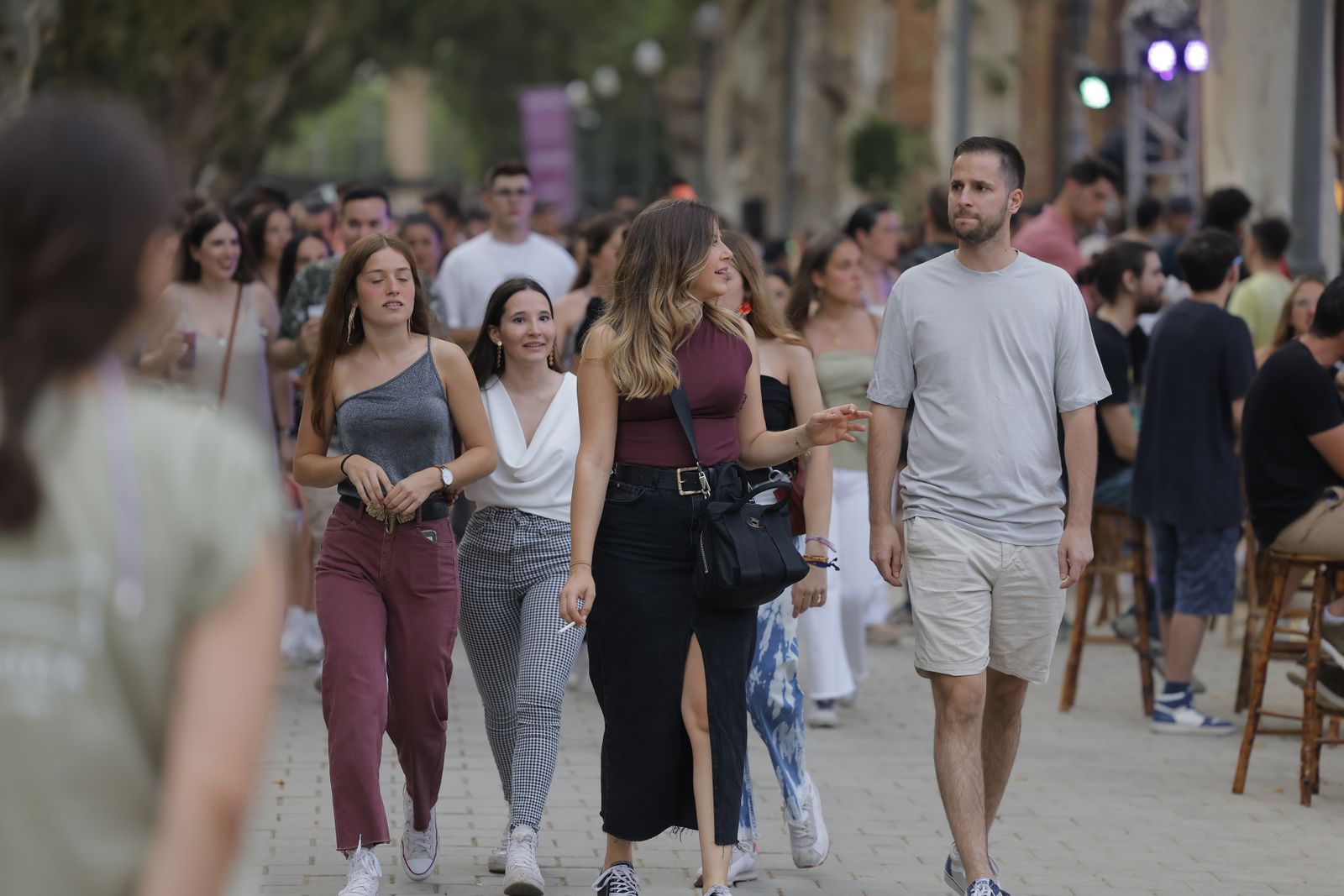 Búscate en las fotos del concierto de Bizarrap