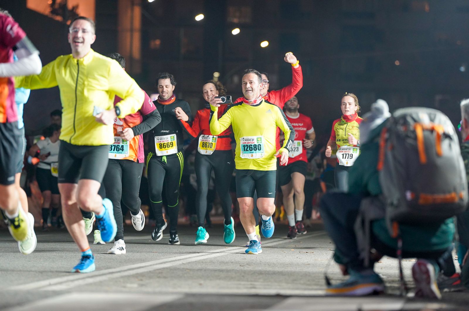En imágenes: búscate en tu llegada a meta de la Carrera de San Antón 2026 (14)