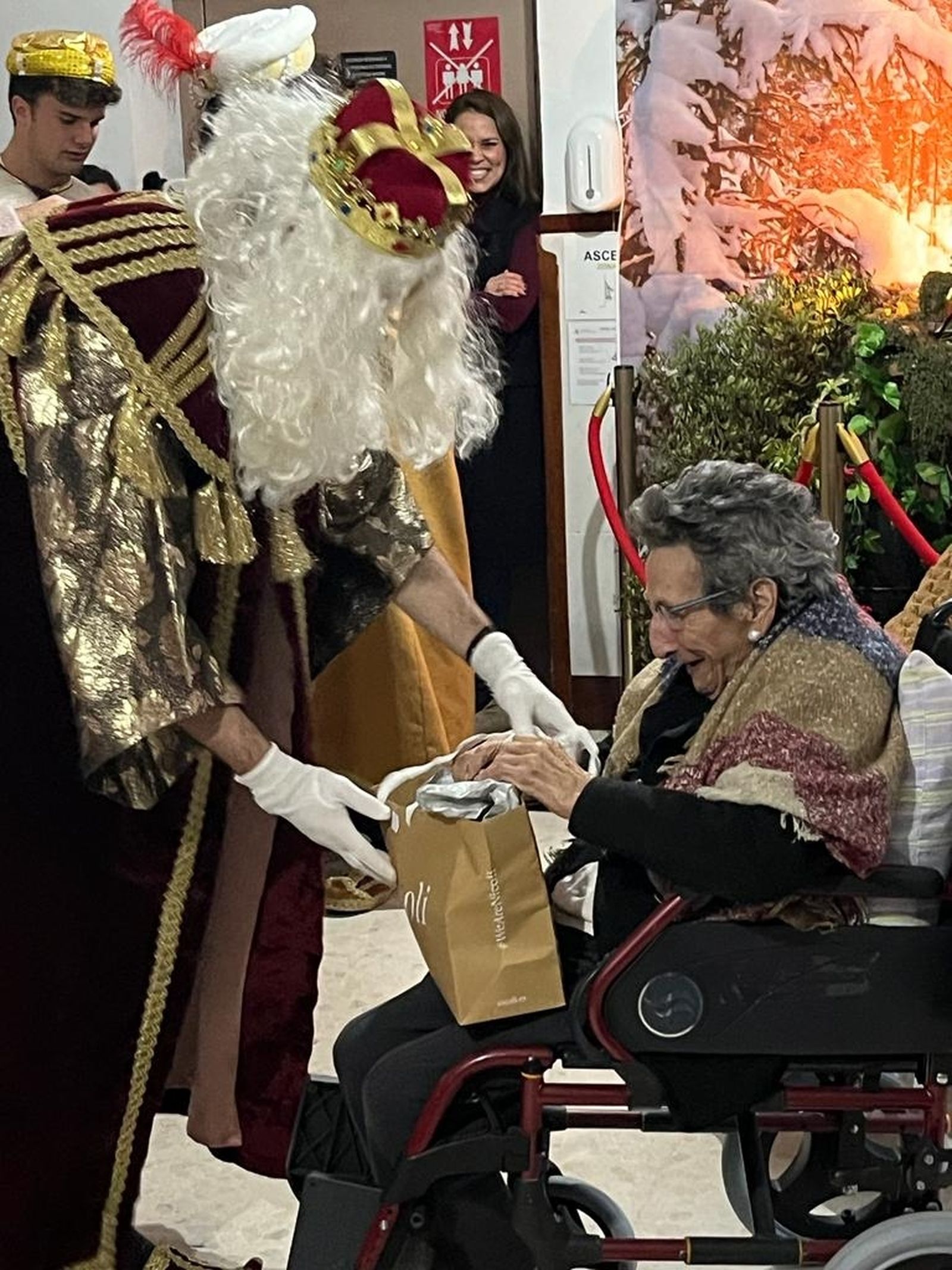 Los peñistas hicieron de Reyes Magos especiales.