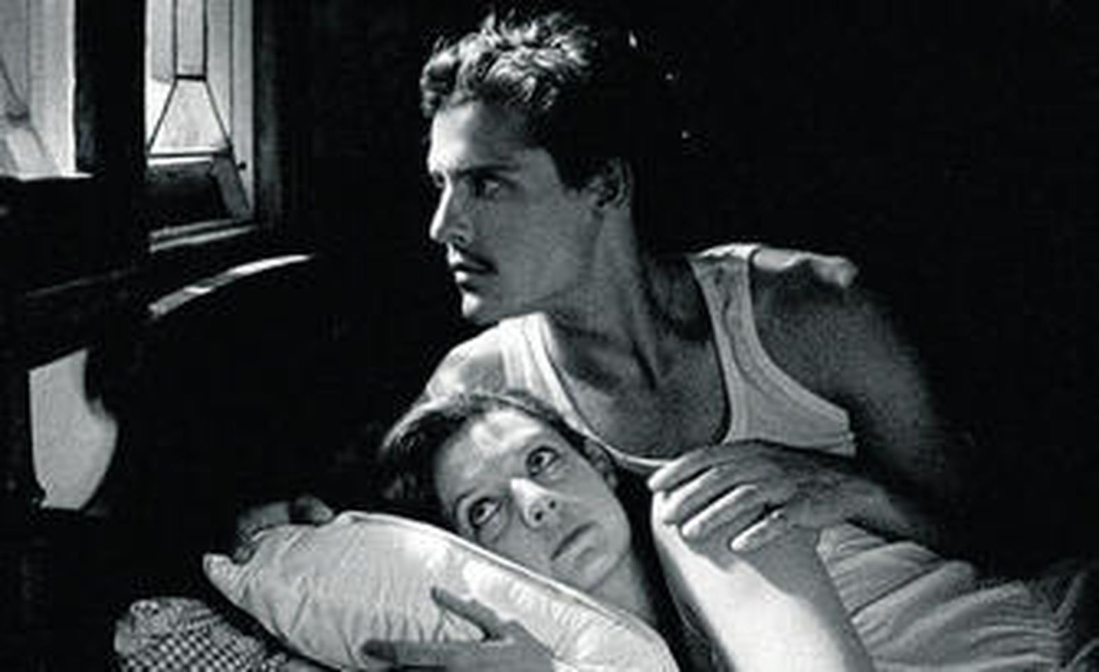 Ana Moreira y Henrique Espirito Santo, amores prohibidos en una "granja en África".