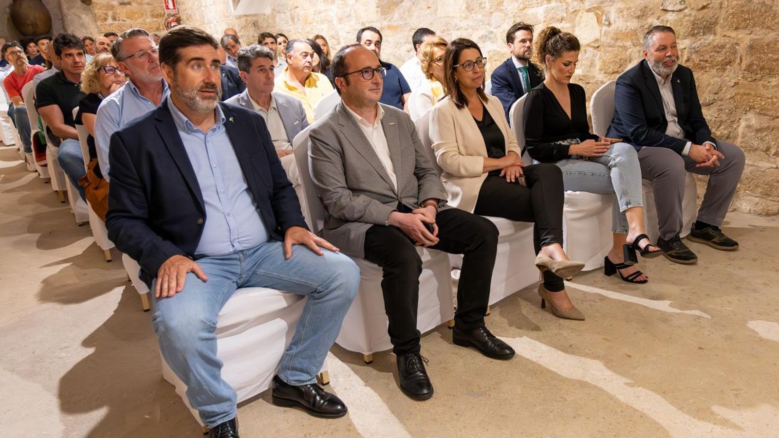 Juan Fernández y José Carlos Pérez, junto a Beatriz López, África Colomo y José Ayala.