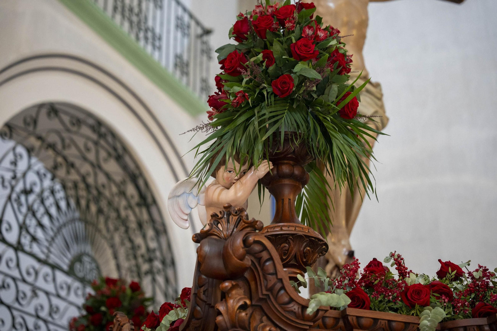 Eucaristía y procesión de Exaltación de la Cruz en la localidad de Vélez-Rubio