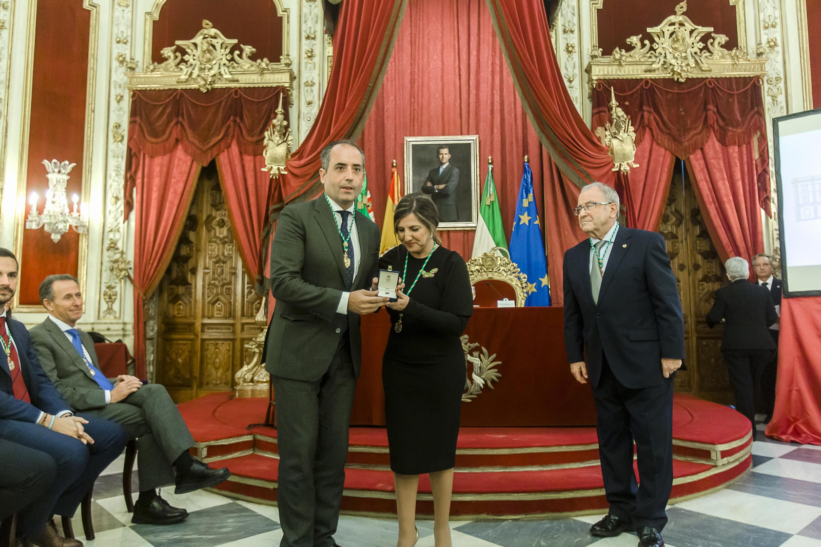 Diputación celebra los 40 años de ayuntamientos democráticos