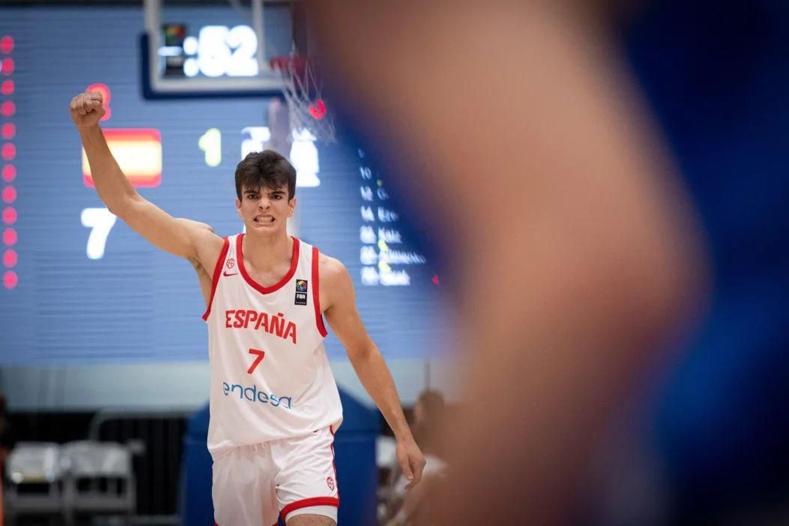 Europeo sub 18: Otro partidazo de Mario Saint Supéry, pero sin medalla