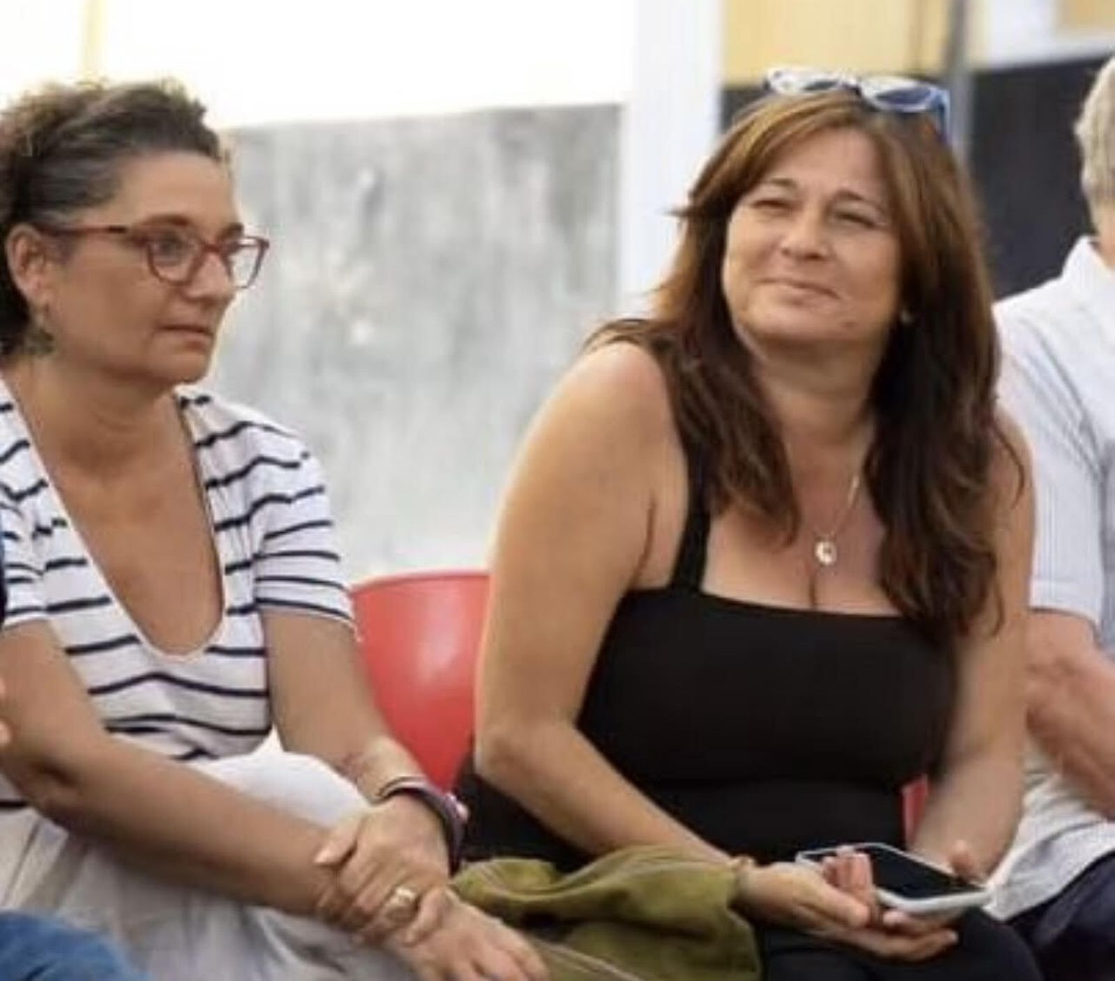 Si hace un mes hubieran ido juntas, otro gallo les habría cantado