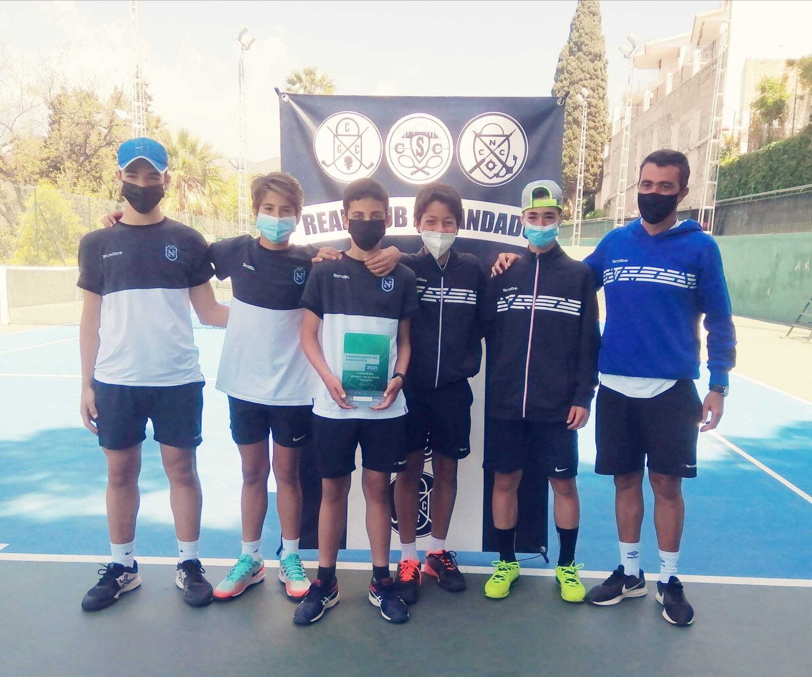 Equipo infantil del Club Nazaret, campeón regional.