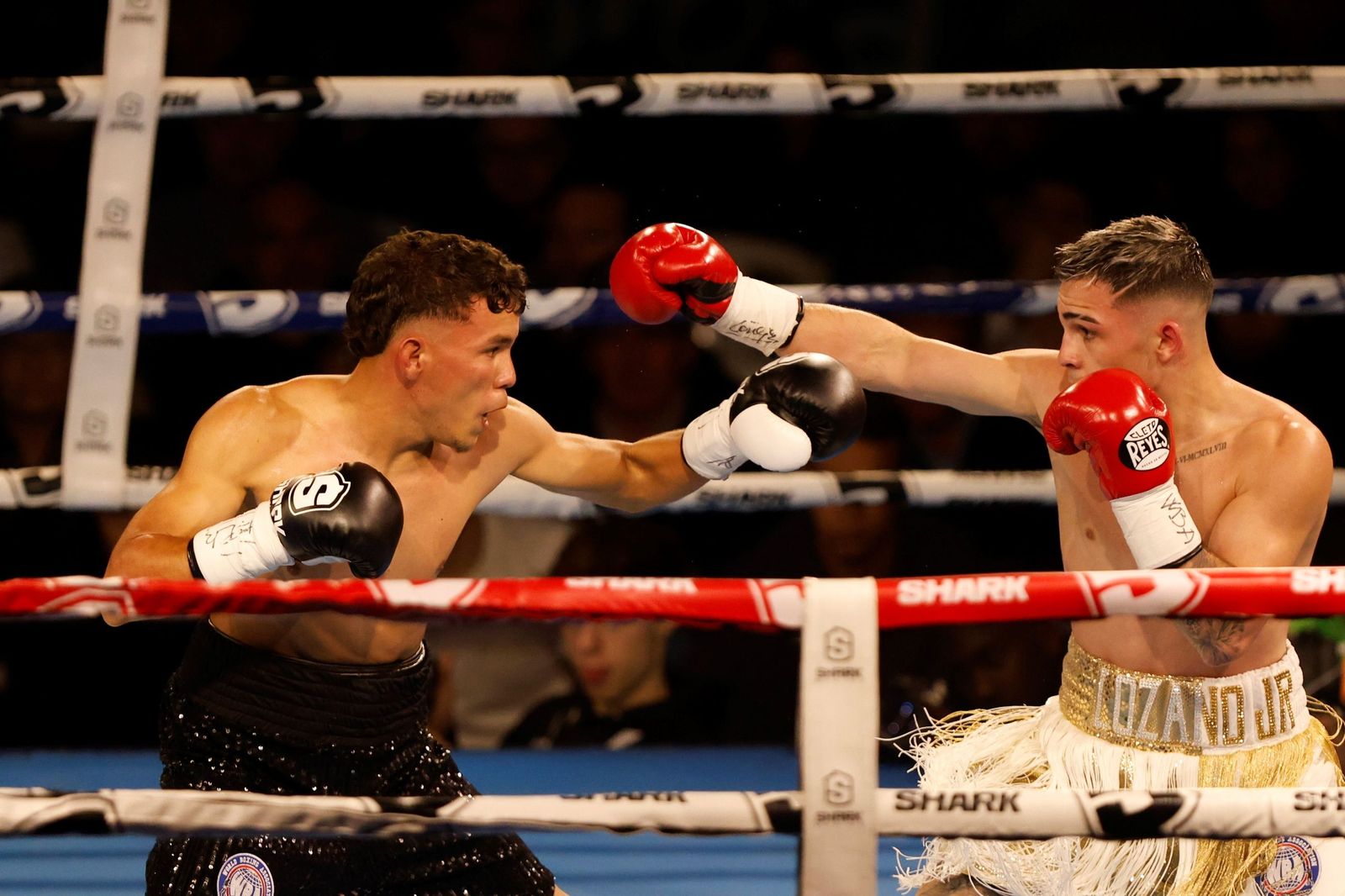 Las mejores fotos del debut profesional de Rafa Lozano Jr. ante Kervin Romero