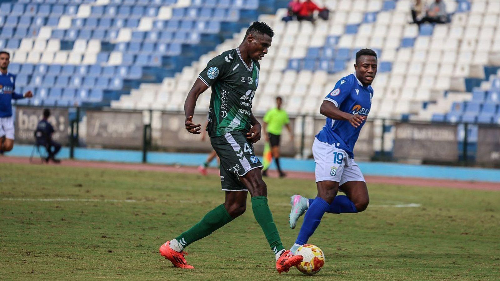 Udom terminó jugando de ariete en el Álvarez Claro.