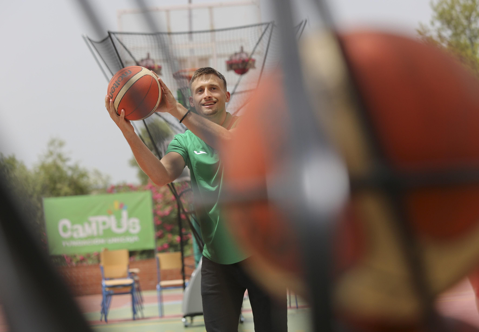 Las fotos de la presentación de Aleksa Avramovic