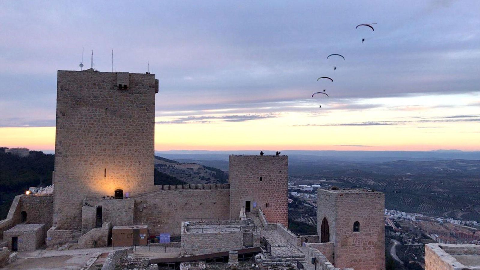 El atardecer en el castillo, una estampa inolvidable