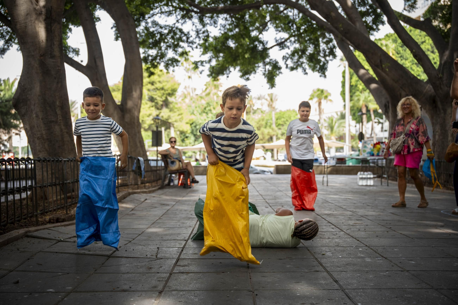 Las mejores fotos de los juegos infantiles en la Feria de Almería