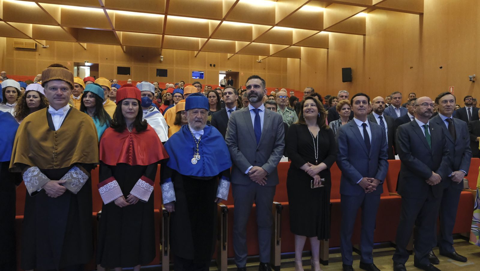 Imágenes de la investidura como Doctor Honoris Causa de la UAL, de Paco Cosentino.