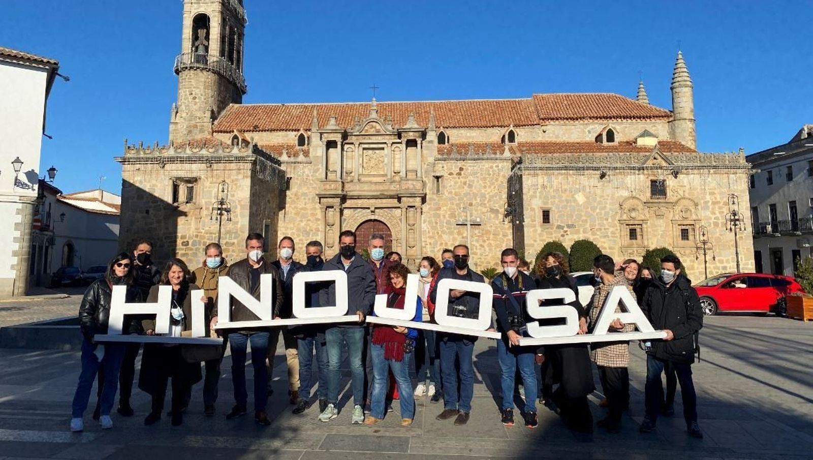 Participantes en 'Hinojosa cerca de ti'.