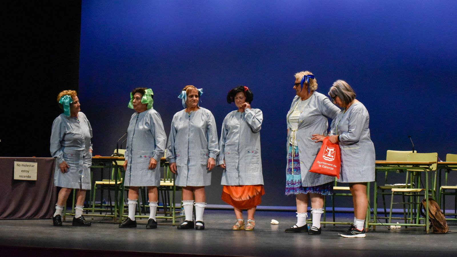 Las fotos de Generación EGB en La Línea a cargo de Las Chicas de Oro de Canonja