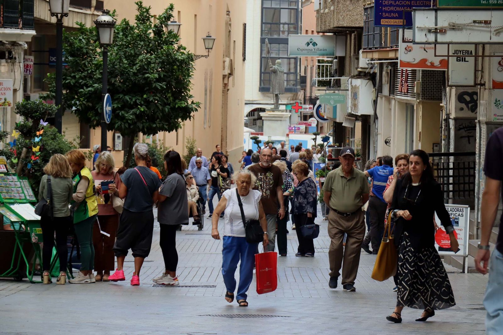 Imágenes del viernes 2 de junio en Huelva