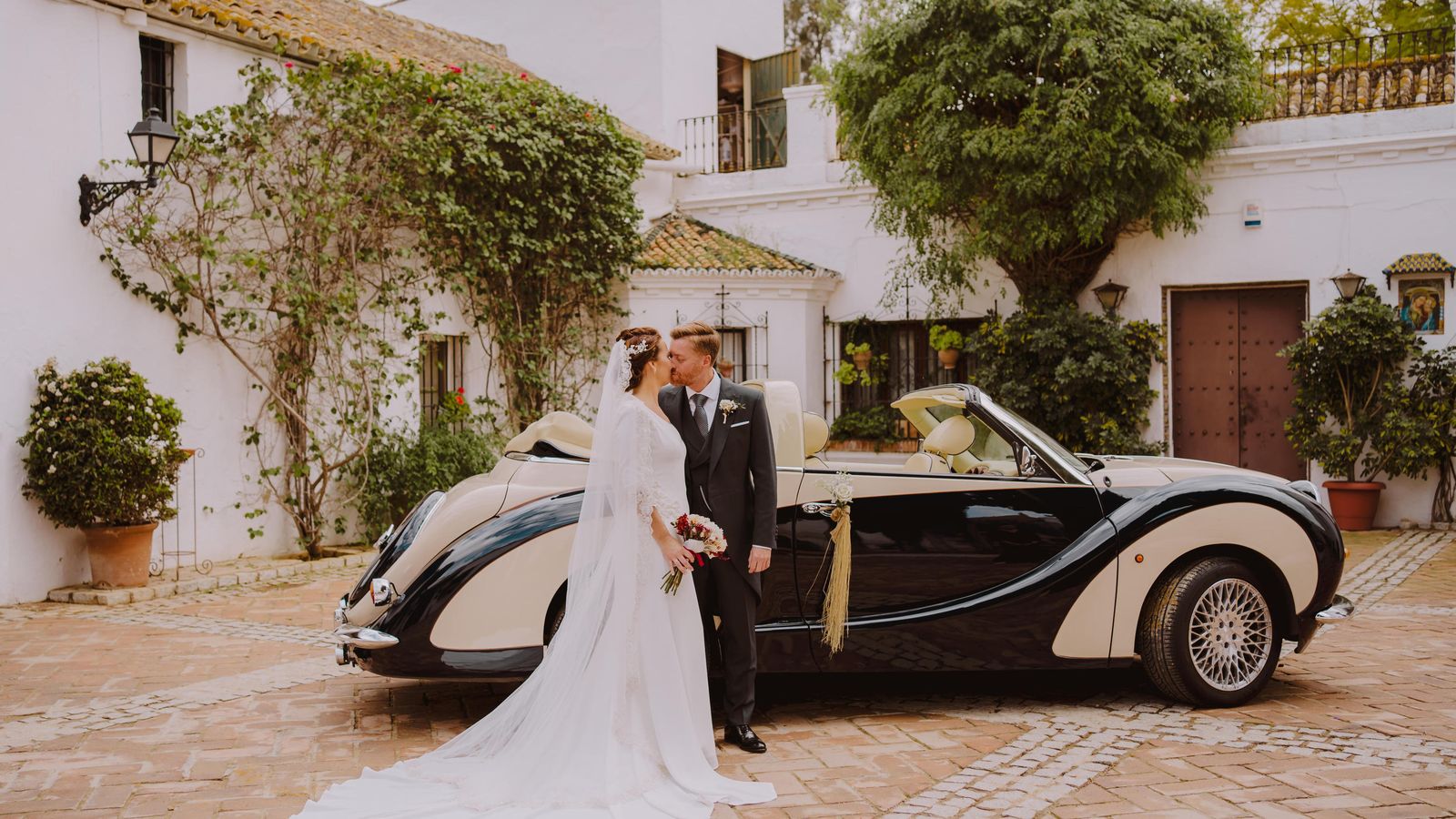 Ocho de cada diez parejas se casan con alguien con ideas políticas similares.