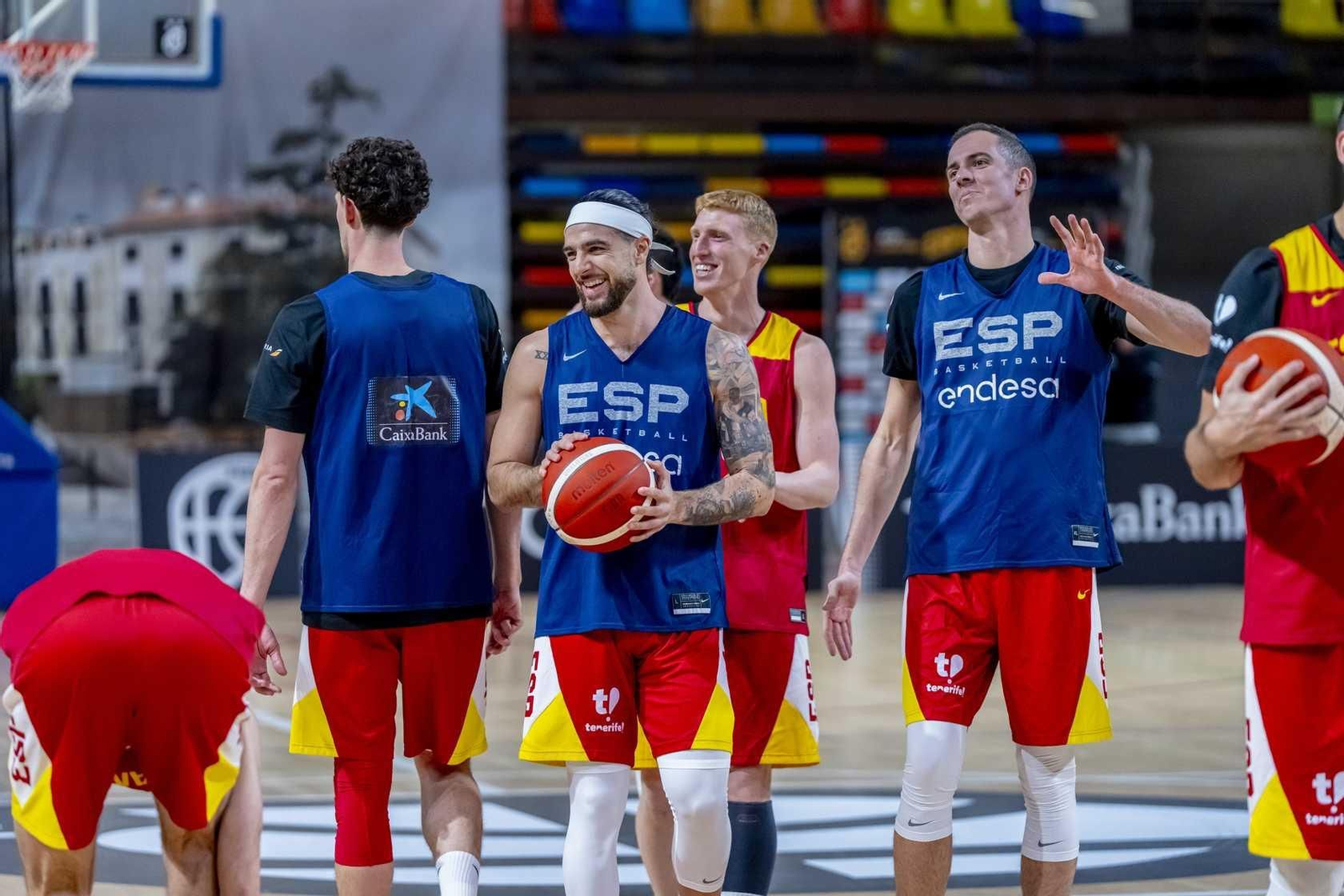 Alberto Díaz, Francis Alonso y Paco Aurioles, en la primera España de Chus Mateo