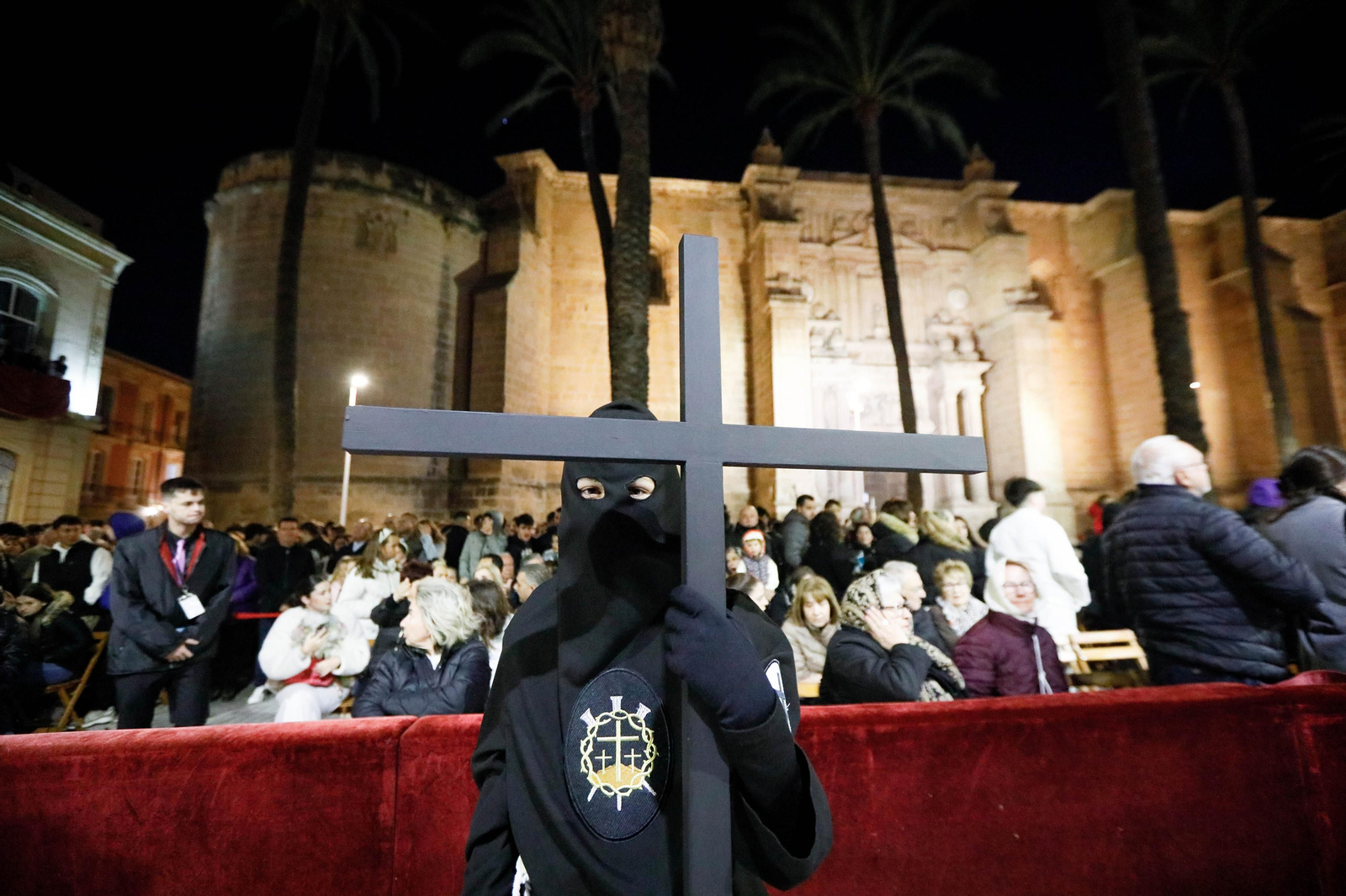La procesión del Calvario, en imágenes