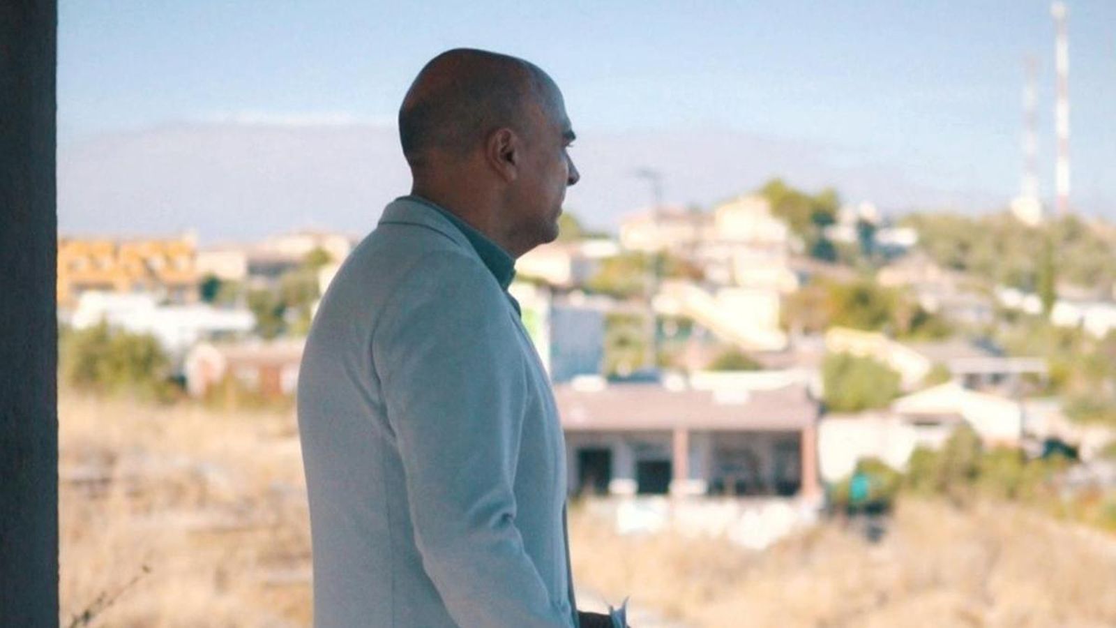 El concejal de Patrimonio Municipal y Medio Ambiente, José María Cano en el solar del parque acuático