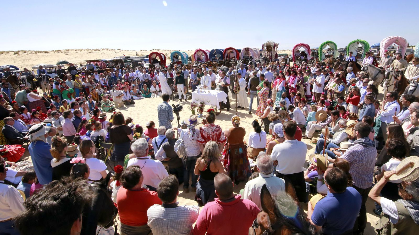 Imágenes de pasadas romerías de la Hdad de Jerez al Rocío