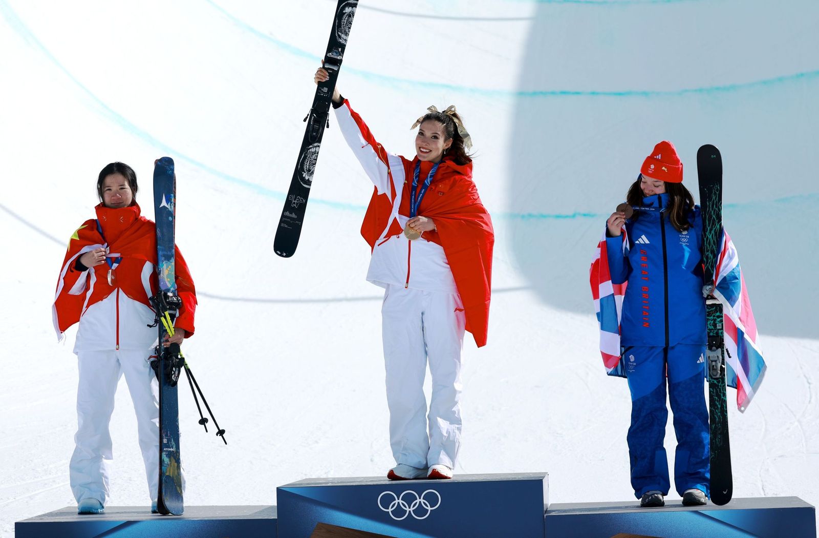 Las mejores fotos de los Juegos Olímpicos de invierno Milán Cortina d'Ampezzo 2026 | Ceremonia de clausura y jornada 17 y última