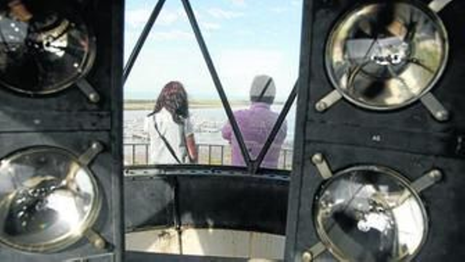 Luminaria del faro que sigue en funcionamiento.