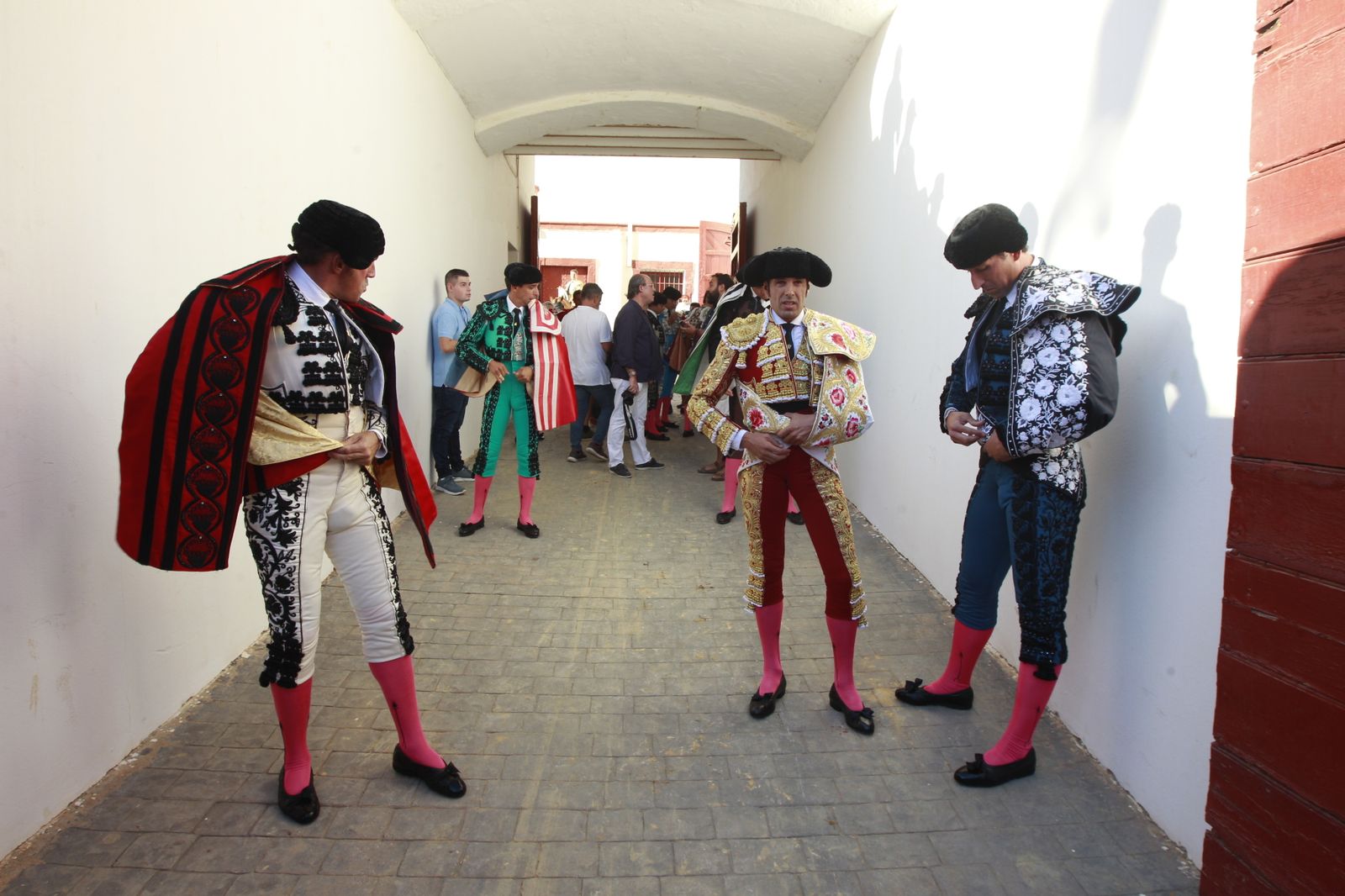Imágenes del ambiente de la corrida de toros de la Feria de Almería