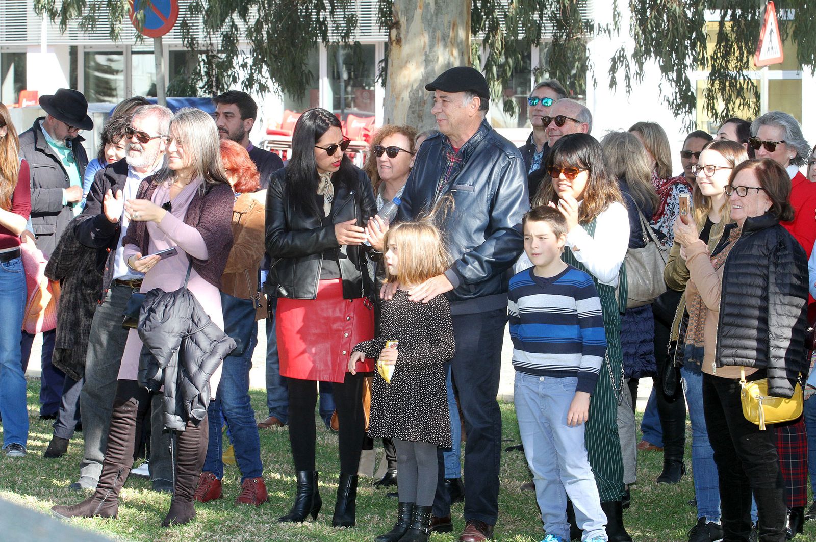 Inauguración de la escultura del artista onubense Víctor Pulido 'Imago', en imágenes