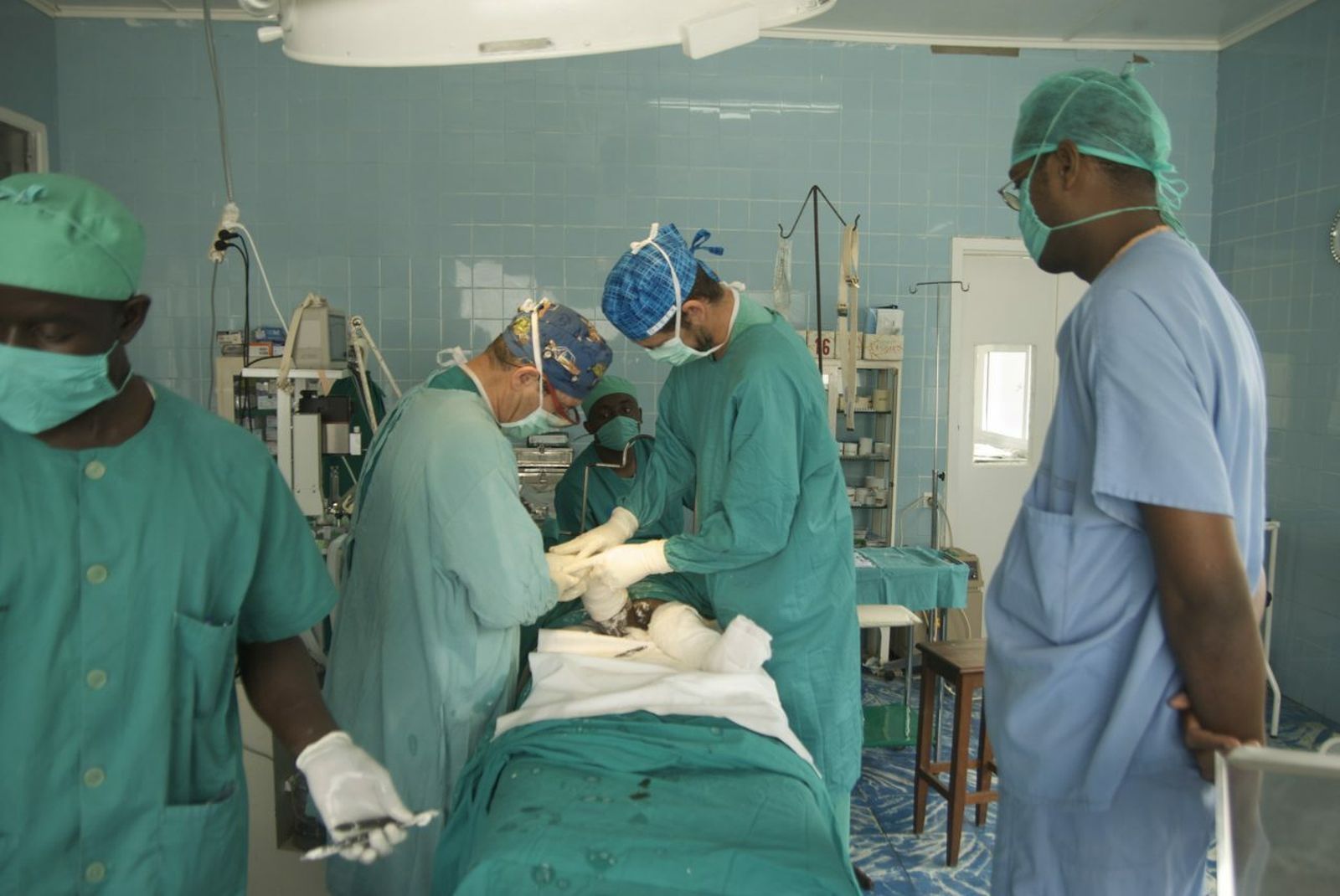 La I Cena Solidaria Obra Social San Juan de Dios 'Destino Kenia' se organiza con el fin de recaudar fondos para mejorar las instalaciones del hospital de Tigania.