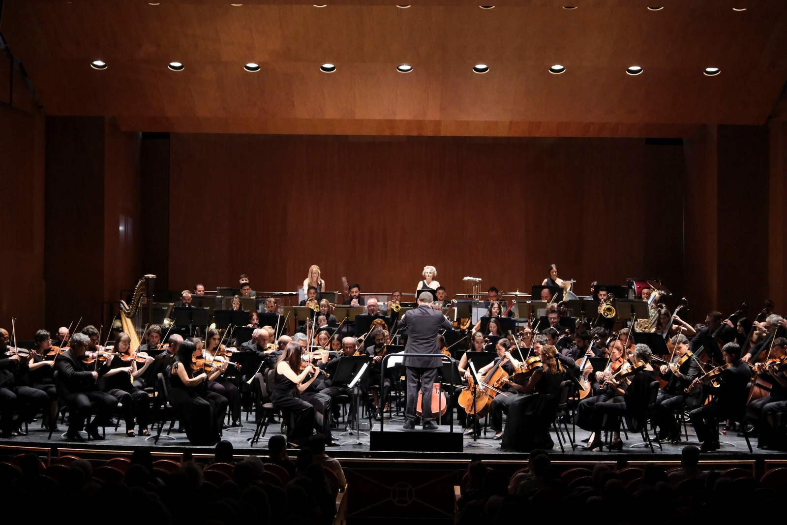 La Orquesta de Córdoba inicia la temporada de abono, en fotografías