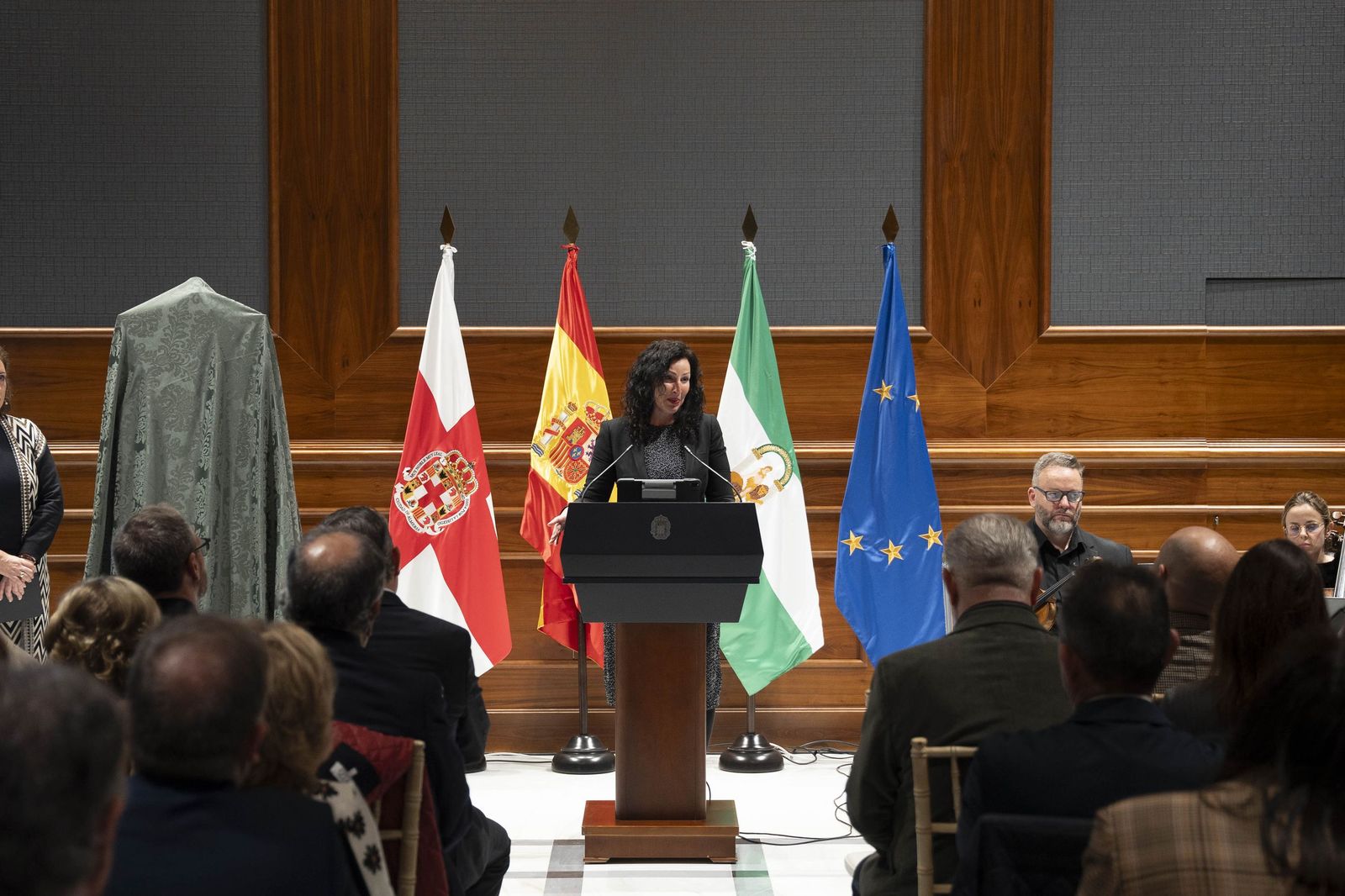 Almería celebra los grandes aniversarios de la Virgen del Mar: 525 años de su aparición y 75 de su coronación, en imágenes