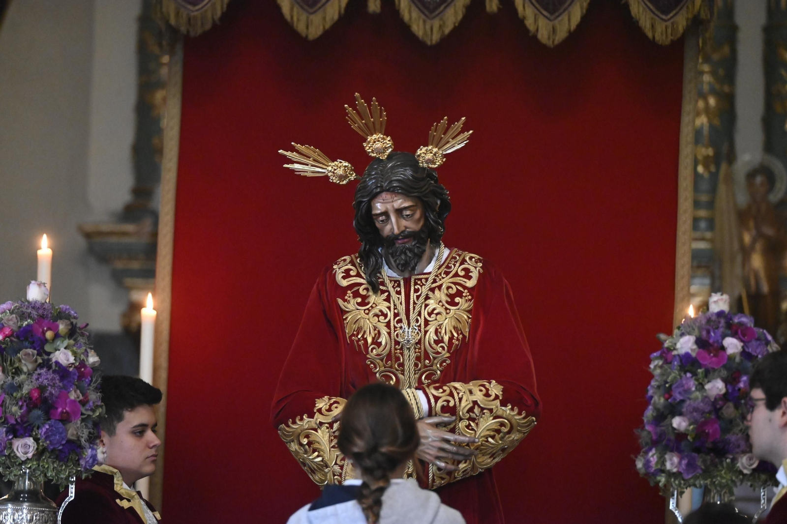 Las mejores fotos del besamanos al Señor del Prendimiento de Córdoba