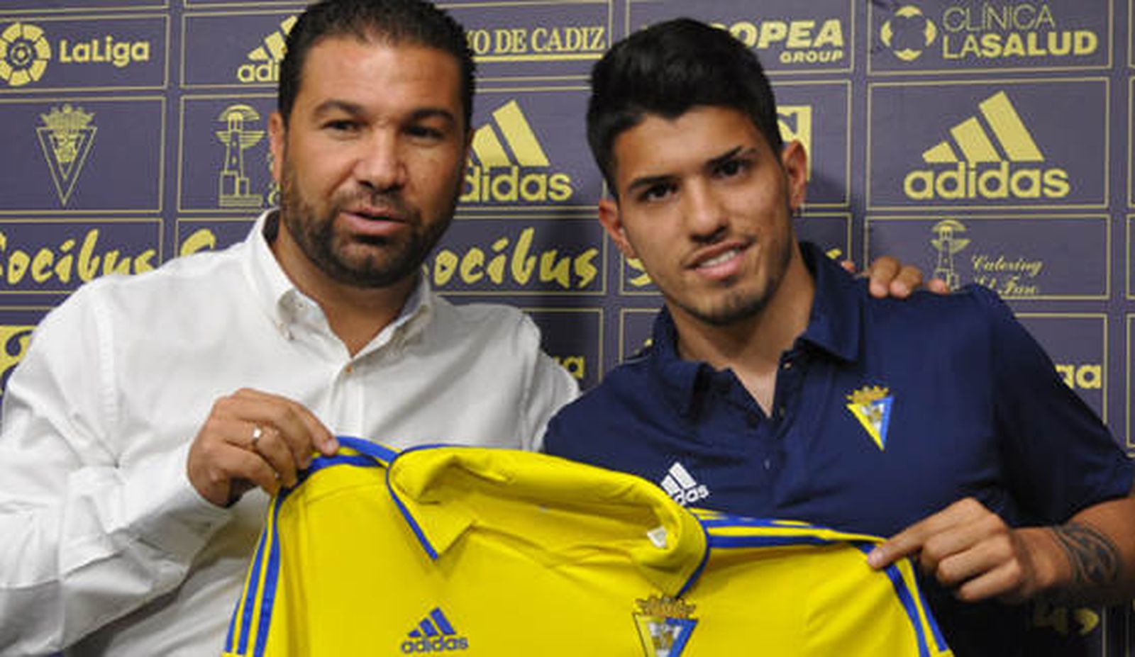 Gastón del Castillo elude compararse con su hermano Agüero