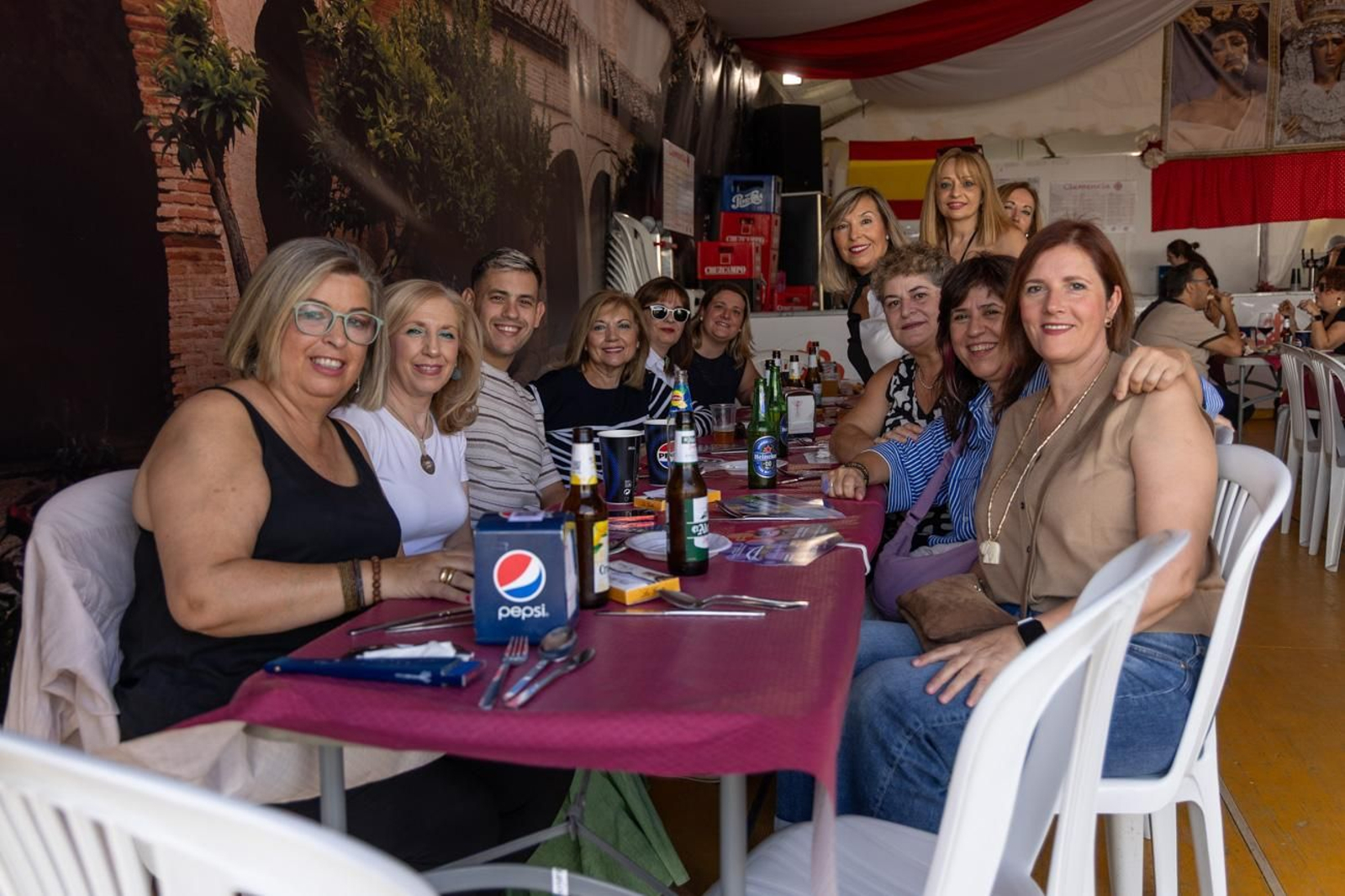 Las comidas de empresa se suceden en la Feria de San Lucas