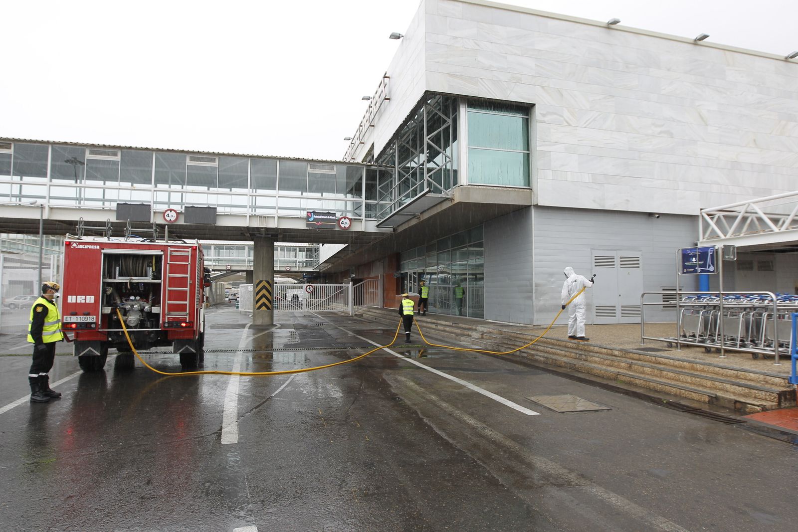 Fotogalería Coronavirus. Actuación UME en Almería.