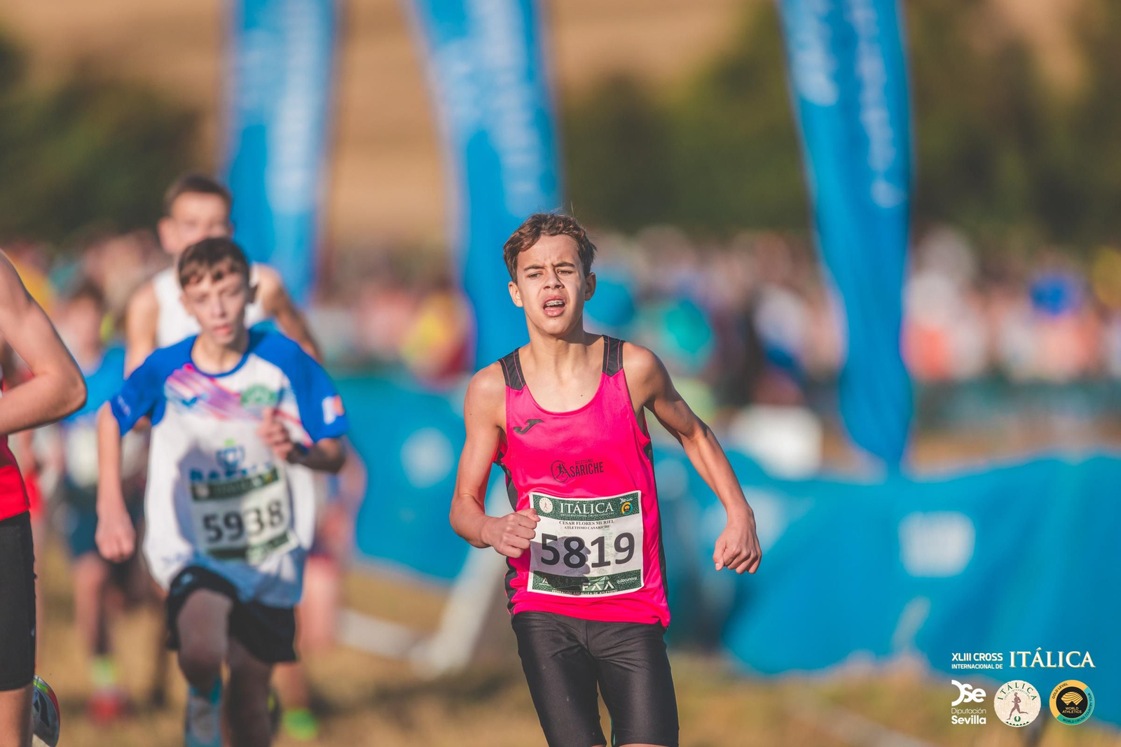 Búscate en las fotos del Cross de Itálica 2025 | 7