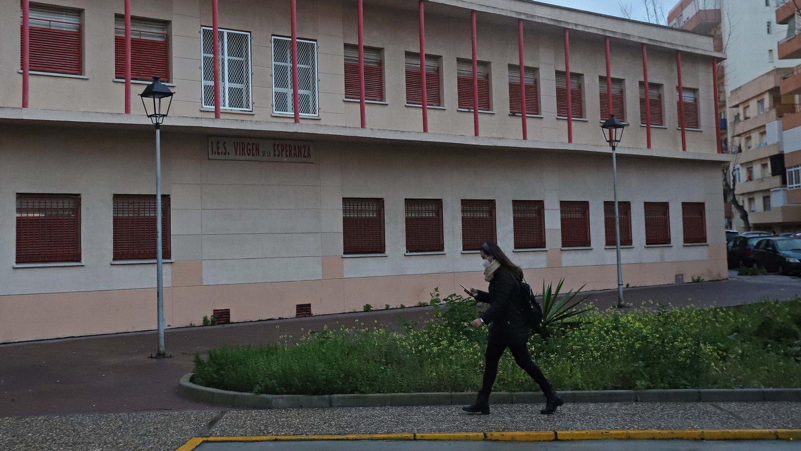 Continua la baja asistencia a los centros educativos de La Línea