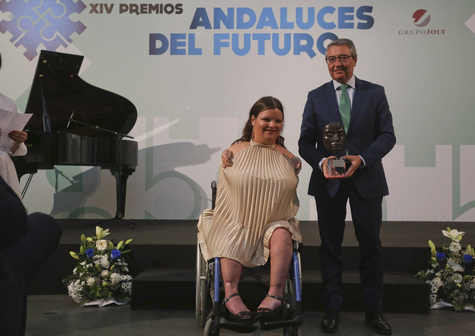 Entrega de los Premios Andaluces del Futuro, de Grupo Joly y Caixabank, en fotos