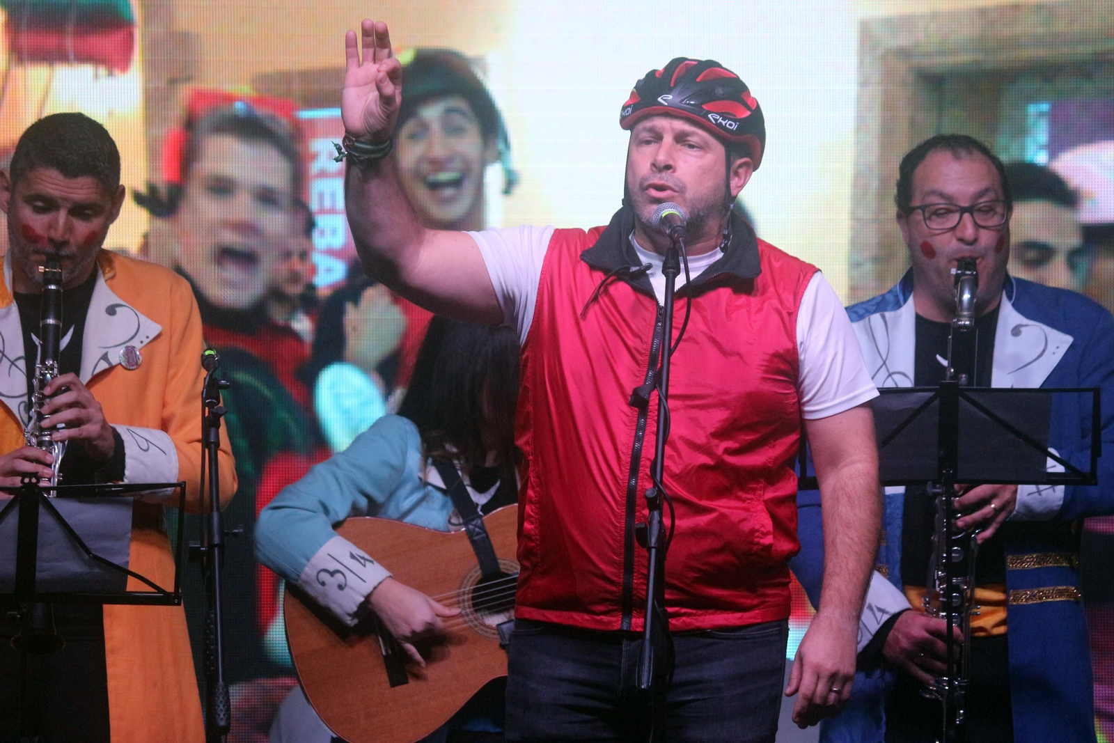 Cristian Muñoz y la Orquesta Caballati