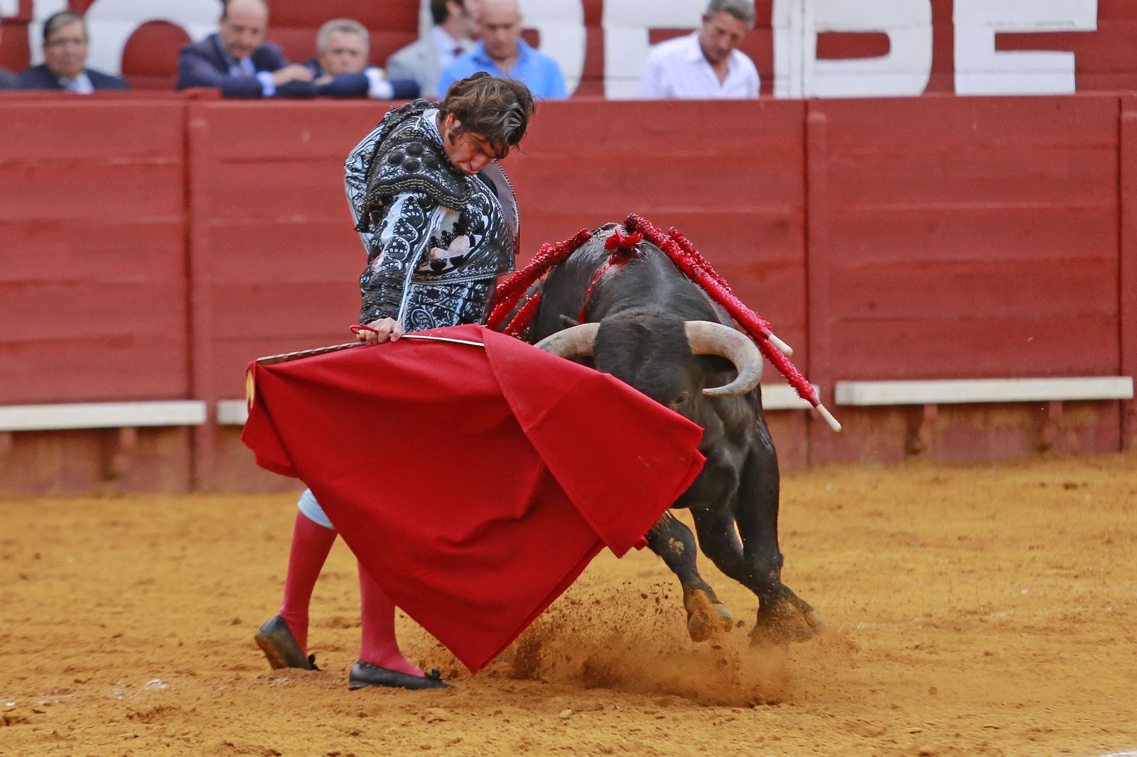 Corrida de toros de "Paquirri", Morante y "El Juli" en Jerez